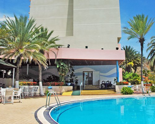 Flamingo Beach Hotel