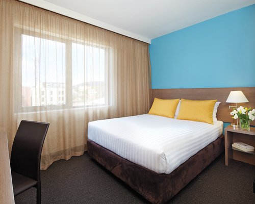 Travelodge Hobart -7 Nights