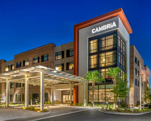 Cambria Charleston Riverview Hotel Image