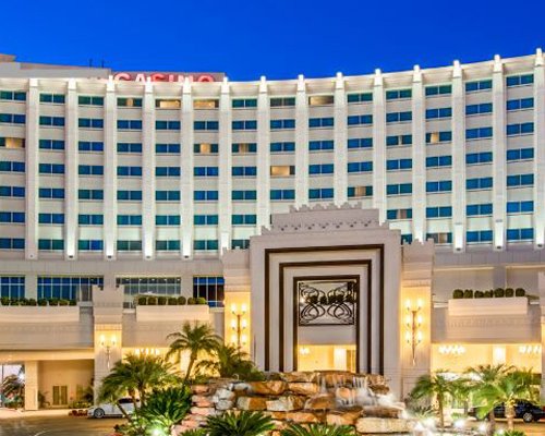 commerce casino hotels